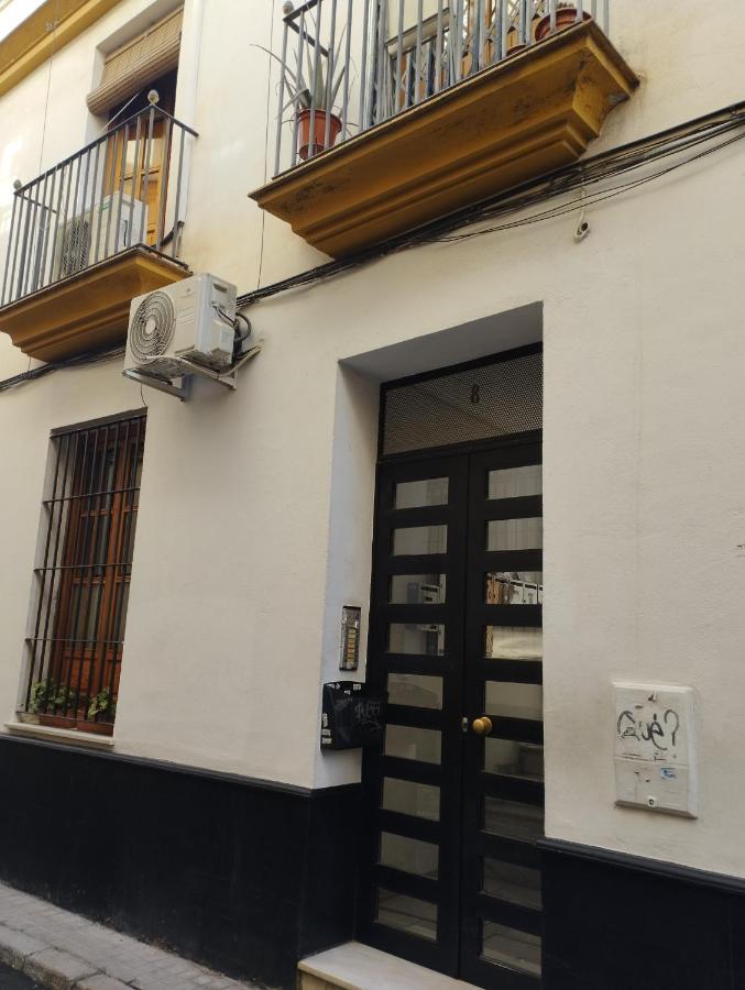 Apartamento Duenas Siviglia Esterno foto