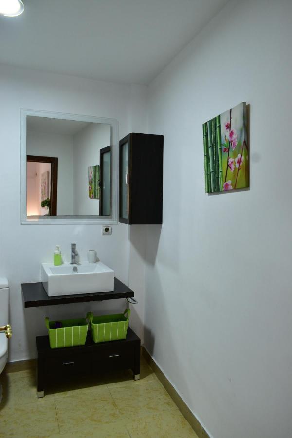 Apartamento Duenas Siviglia Esterno foto